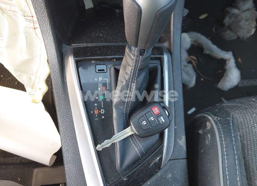 Photo 11 of 2016 Toyota Corolla S PLUS (VIN 5YFBURHE7GP387857)