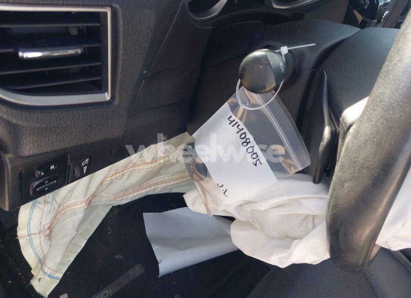 Photo 18 of 2016 Toyota Corolla S PLUS (VIN 5YFBURHE7GP387857)