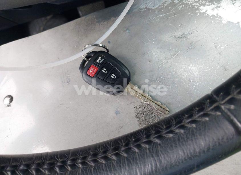 Photo 11 of 2016 Toyota Corolla S PLUS (VIN 5YFBURHE7GP388085)