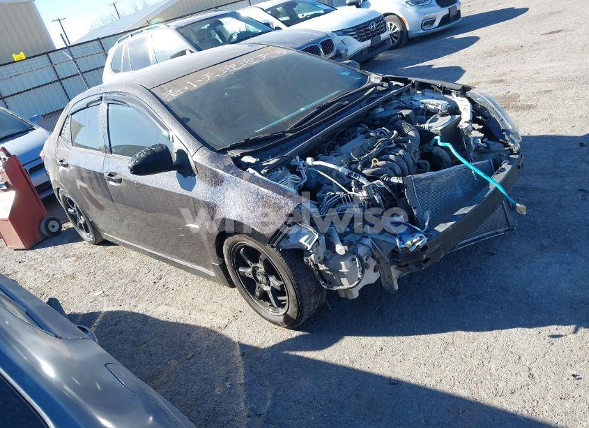 2016 Toyota Corolla LE (VIN 5YFBURHE7GP403247) main photo