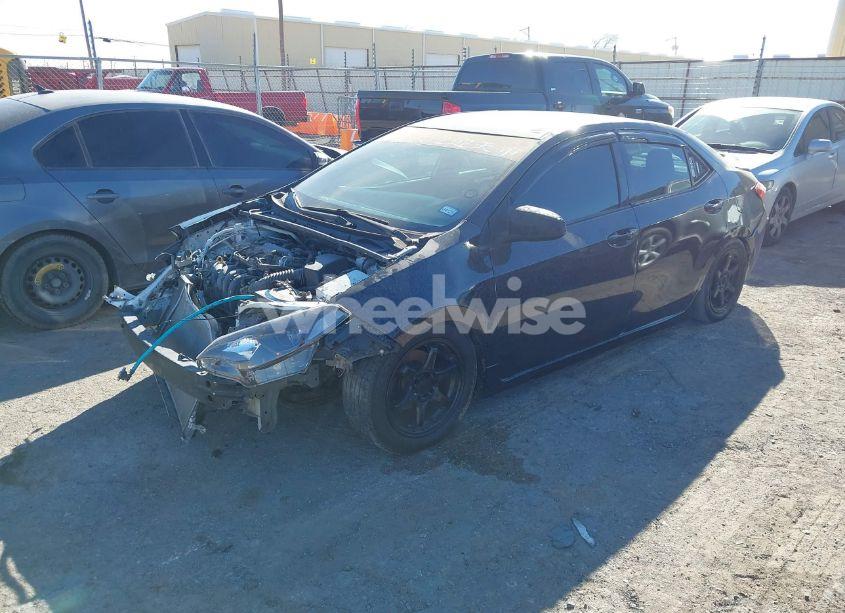 Photo 2 of 2016 Toyota Corolla LE (VIN 5YFBURHE7GP403247)