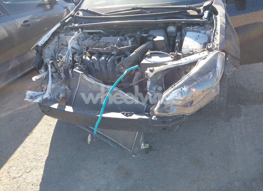 Photo 6 of 2016 Toyota Corolla LE (VIN 5YFBURHE7GP403247)