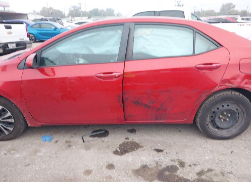 Photo 14 of 2016 Toyota Corolla LE (VIN 5YFBURHE7GP428696)