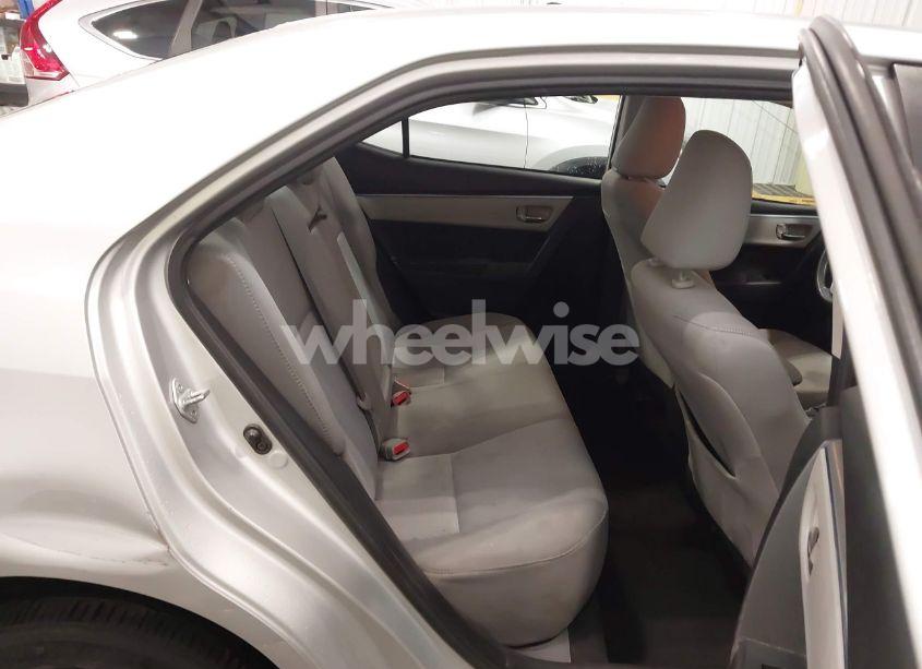 Photo 8 of 2016 Toyota Corolla LE (VIN 5YFBURHE7GP436779)