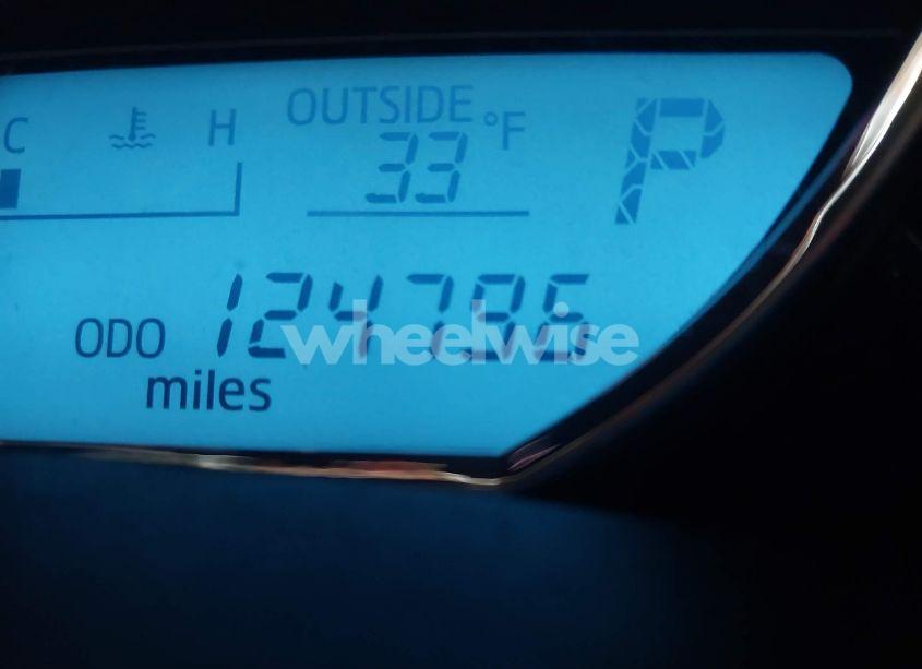 Photo 15 of 2016 Toyota Corolla LE (VIN 5YFBURHE7GP462492)