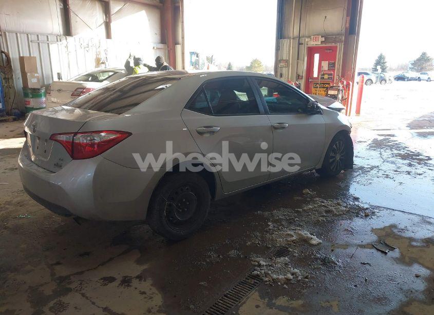Photo 4 of 2016 Toyota Corolla LE (VIN 5YFBURHE7GP462492)
