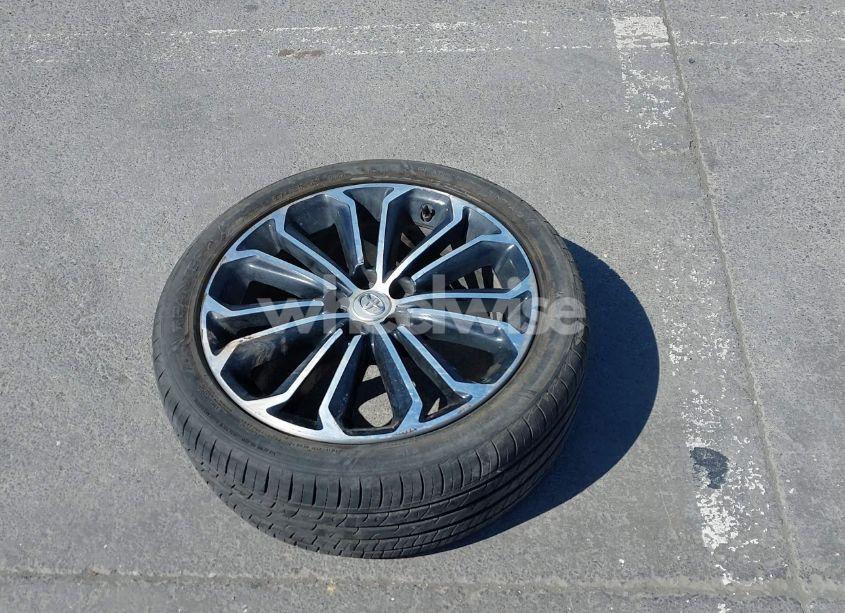 Photo 12 of 2016 Toyota Corolla S PLUS (VIN 5YFBURHE7GP484699)