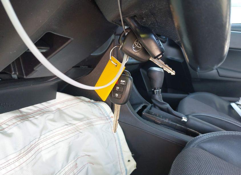 Photo 11 of 2016 Toyota Corolla S PLUS (VIN 5YFBURHE7GP487196)