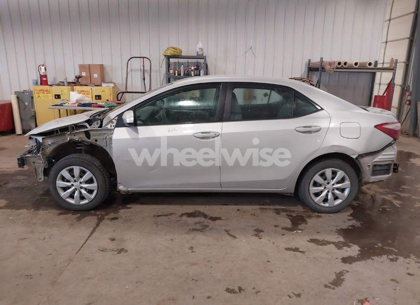 Photo 14 of 2016 Toyota Corolla LE (VIN 5YFBURHE7GP519211)