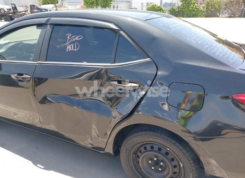 Photo 14 of 2016 Toyota Corolla LE (VIN 5YFBURHE7GP533562)