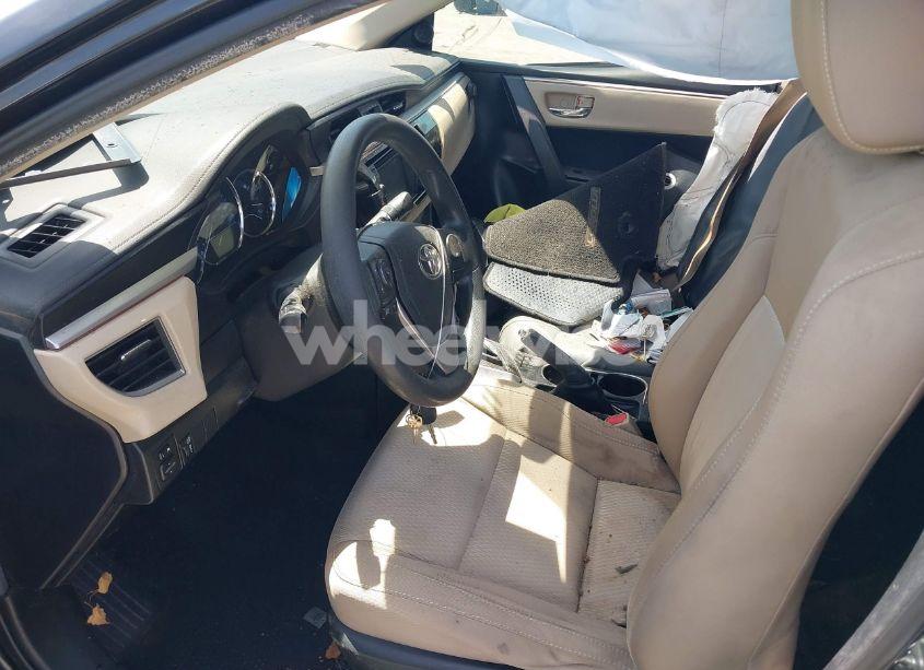 Photo 5 of 2016 Toyota Corolla LE (VIN 5YFBURHE7GP533562)