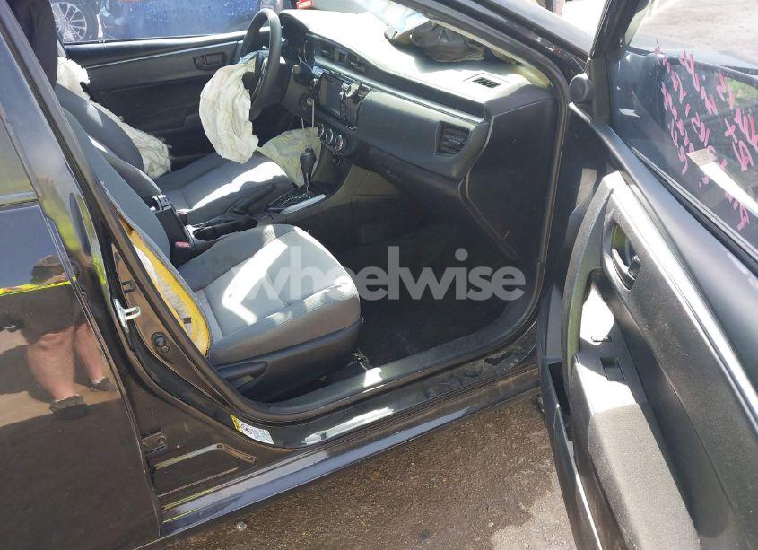 Photo 5 of 2016 Toyota Corolla L (VIN 5YFBURHE7GP538602)