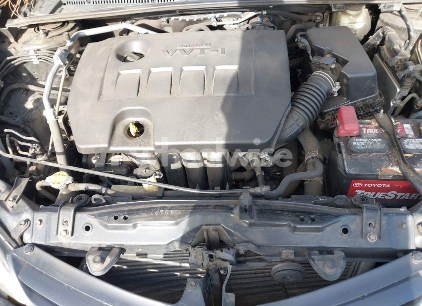 Photo 10 of 2016 Toyota Corolla LE (VIN 5YFBURHE7GP542195)