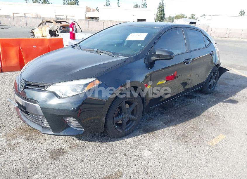 Photo 2 of 2016 Toyota Corolla LE (VIN 5YFBURHE7GP542195)