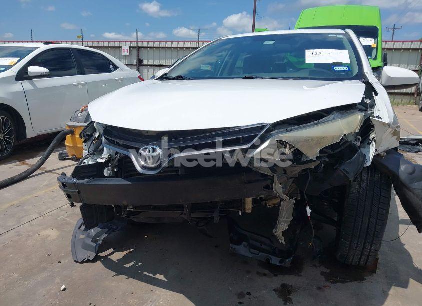 Photo 6 of 2016 Toyota Corolla LE (VIN 5YFBURHE7GP544108)