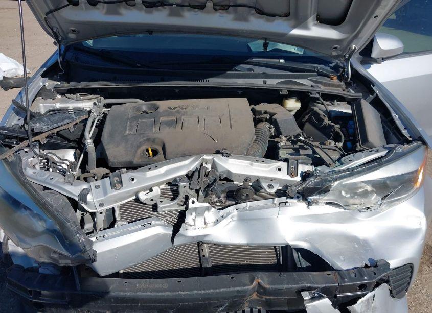 Photo 10 of 2016 Toyota Corolla LE (VIN 5YFBURHE7GP546005)