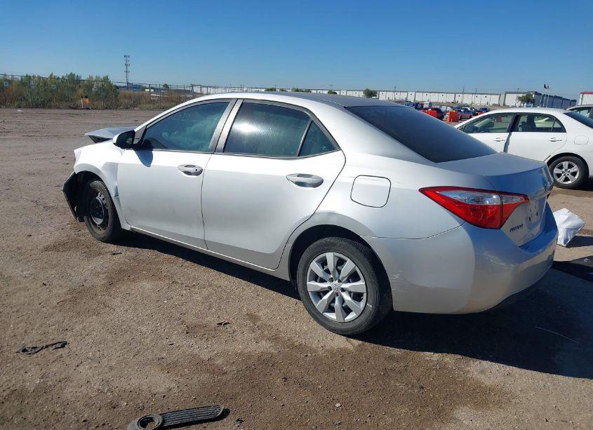 Photo 3 of 2016 Toyota Corolla LE (VIN 5YFBURHE7GP546005)