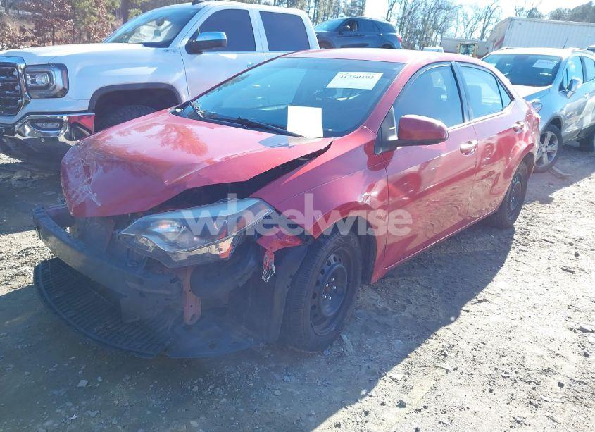 Photo 2 of 2016 Toyota Corolla LE (VIN 5YFBURHE7GP552855)