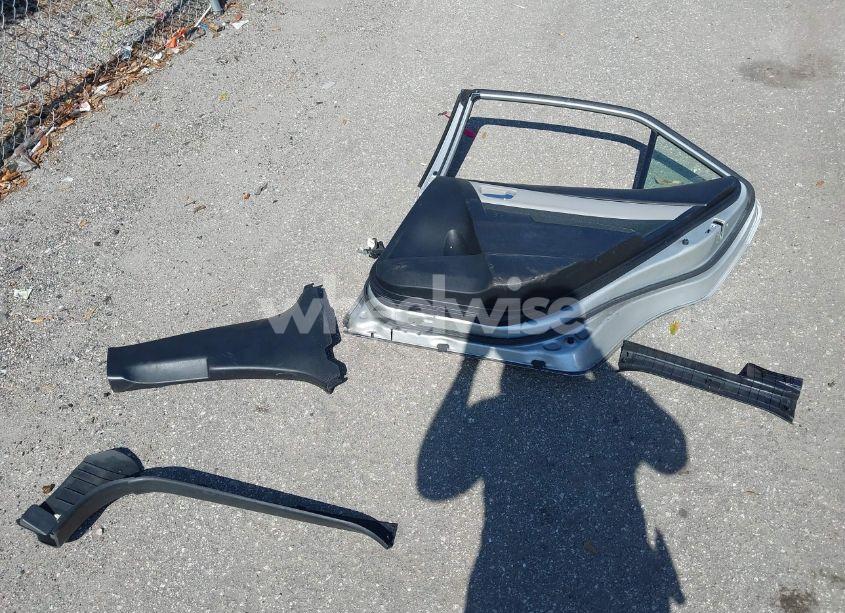 Photo 12 of 2016 Toyota Corolla LE (VIN 5YFBURHE7GP557618)