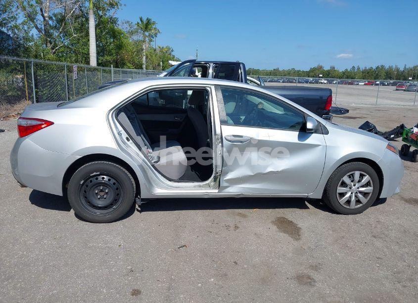 Photo 14 of 2016 Toyota Corolla LE (VIN 5YFBURHE7GP557618)