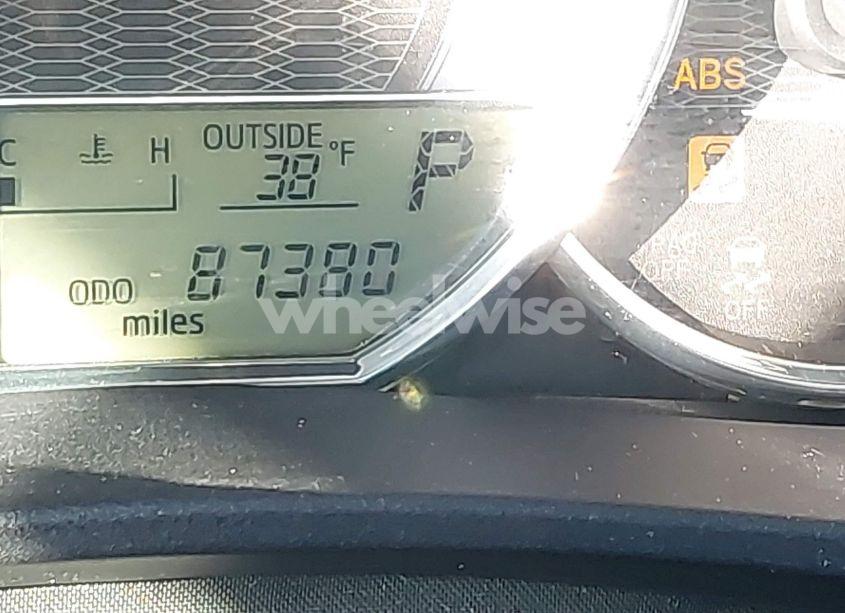 Photo 15 of 2016 Toyota Corolla LE (VIN 5YFBURHE7GP560681)