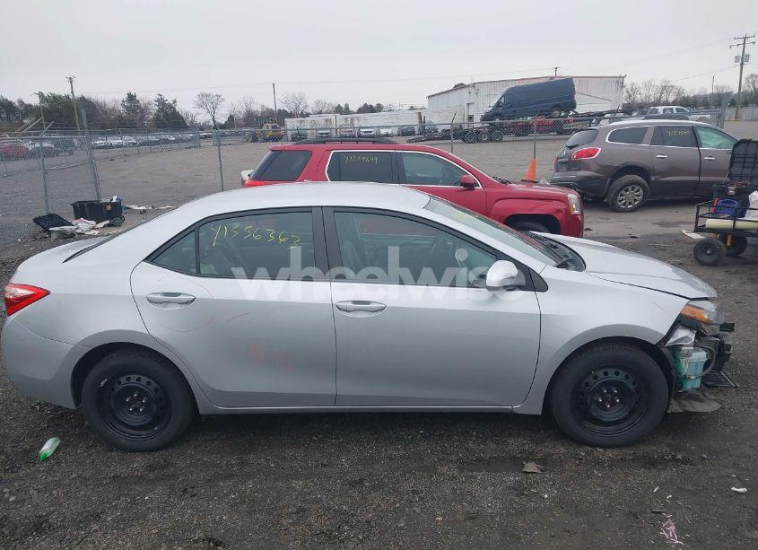 Photo 14 of 2017 Toyota Corolla LE (VIN 5YFBURHE7HP573514)