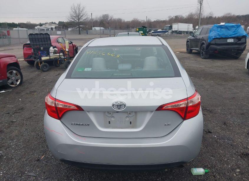 Photo 17 of 2017 Toyota Corolla LE (VIN 5YFBURHE7HP573514)
