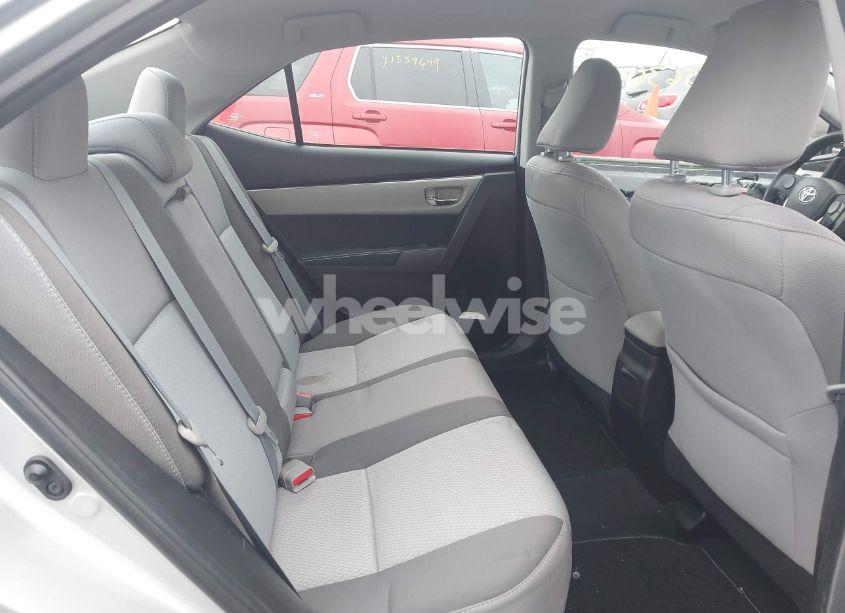 Photo 8 of 2017 Toyota Corolla LE (VIN 5YFBURHE7HP573514)