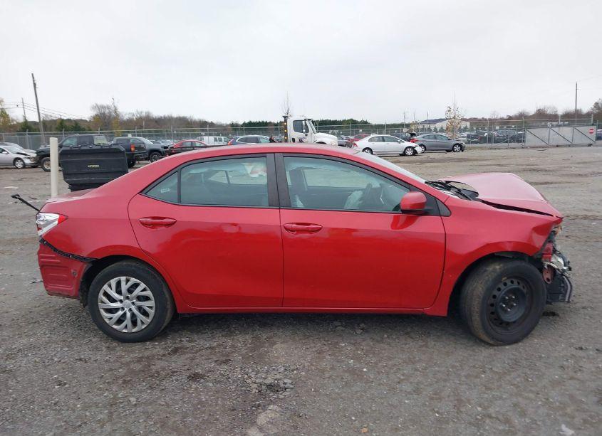 Photo 13 of 2017 Toyota Corolla LE (VIN 5YFBURHE7HP584674)