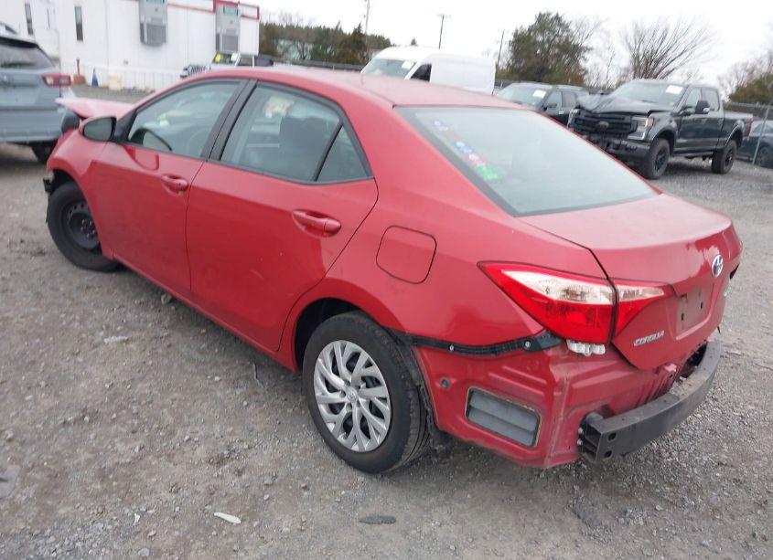 Photo 3 of 2017 Toyota Corolla LE (VIN 5YFBURHE7HP584674)