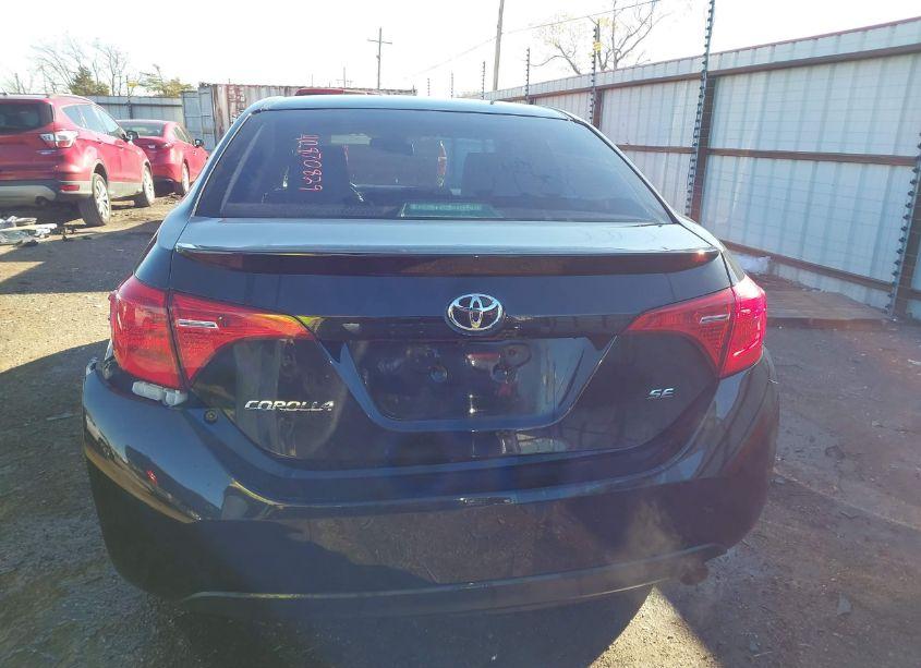 Photo 16 of 2017 Toyota Corolla SE (VIN 5YFBURHE7HP586229)