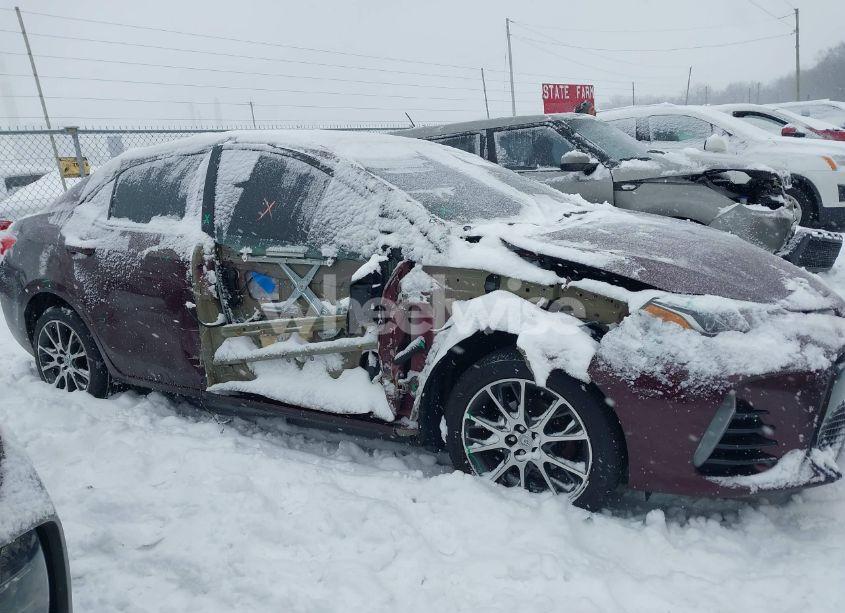 Photo 13 of 2017 Toyota Corolla SE SPECIAL EDITION (VIN 5YFBURHE7HP590121)