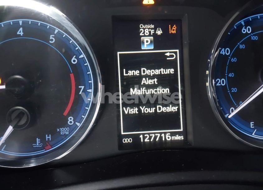 Photo 15 of 2017 Toyota Corolla SE SPECIAL EDITION (VIN 5YFBURHE7HP590121)