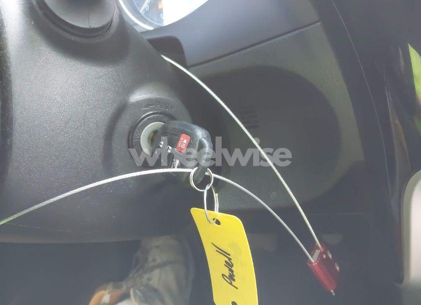 Photo 11 of 2017 Toyota Corolla LE (VIN 5YFBURHE7HP594542)