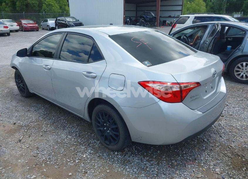 Photo 3 of 2017 Toyota Corolla LE (VIN 5YFBURHE7HP594542)