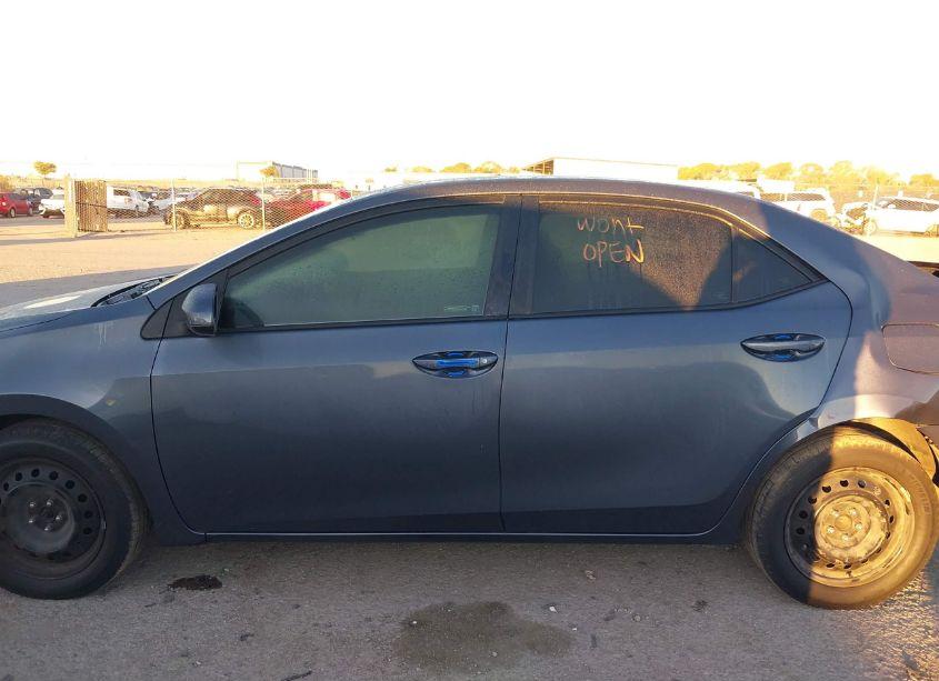 Photo 14 of 2017 Toyota Corolla LE (VIN 5YFBURHE7HP599837)