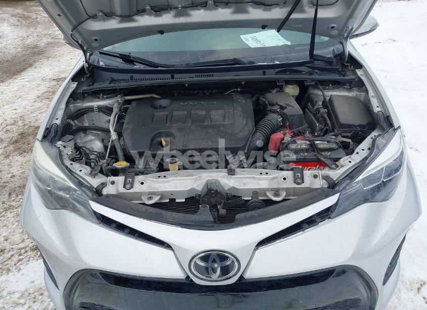 Photo 10 of 2017 Toyota Corolla SE (VIN 5YFBURHE7HP604535)