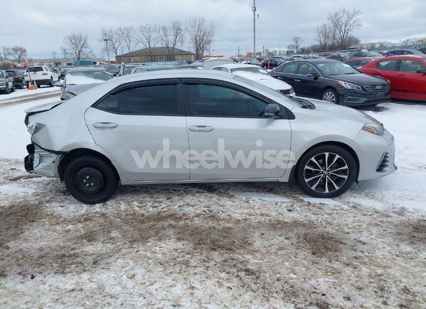 Photo 13 of 2017 Toyota Corolla SE (VIN 5YFBURHE7HP604535)