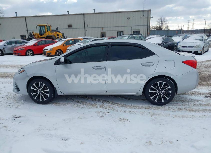 Photo 14 of 2017 Toyota Corolla SE (VIN 5YFBURHE7HP604535)