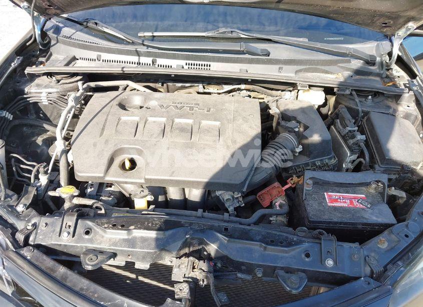 Photo 10 of 2017 Toyota Corolla SE (VIN 5YFBURHE7HP609539)