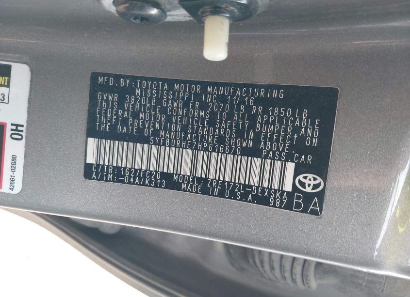 Photo 9 of 2017 Toyota Corolla SE (VIN 5YFBURHE7HP616670)