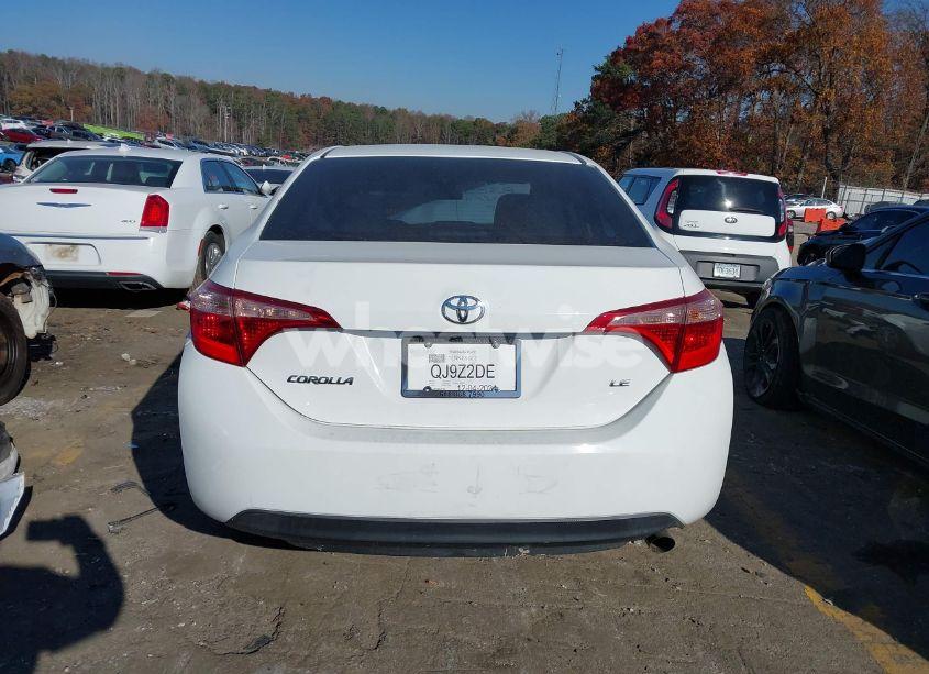 Photo 16 of 2017 Toyota Corolla LE (VIN 5YFBURHE7HP618385)