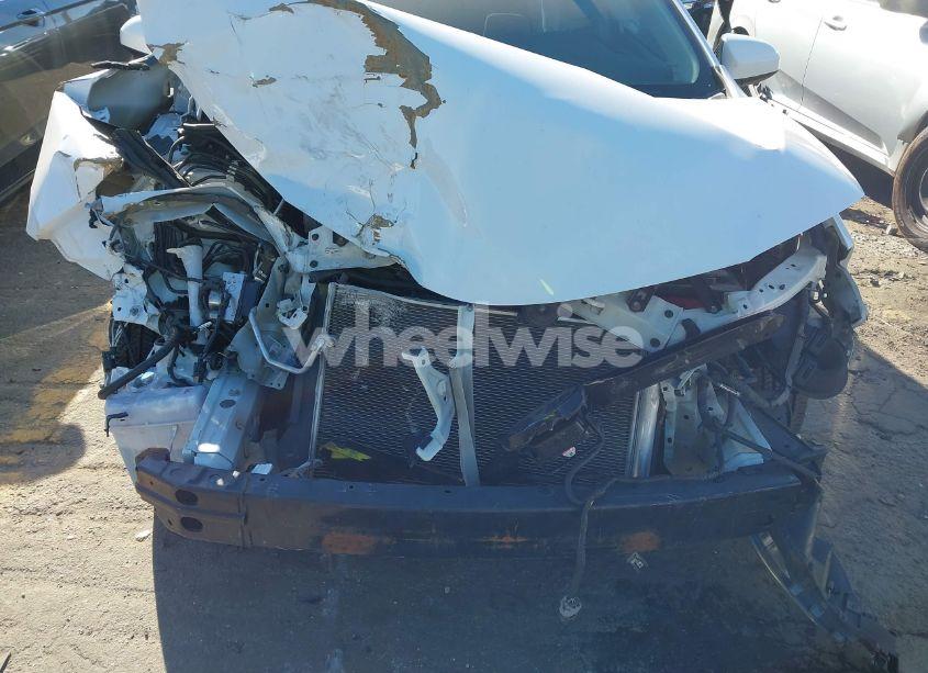 Photo 6 of 2017 Toyota Corolla LE (VIN 5YFBURHE7HP618385)