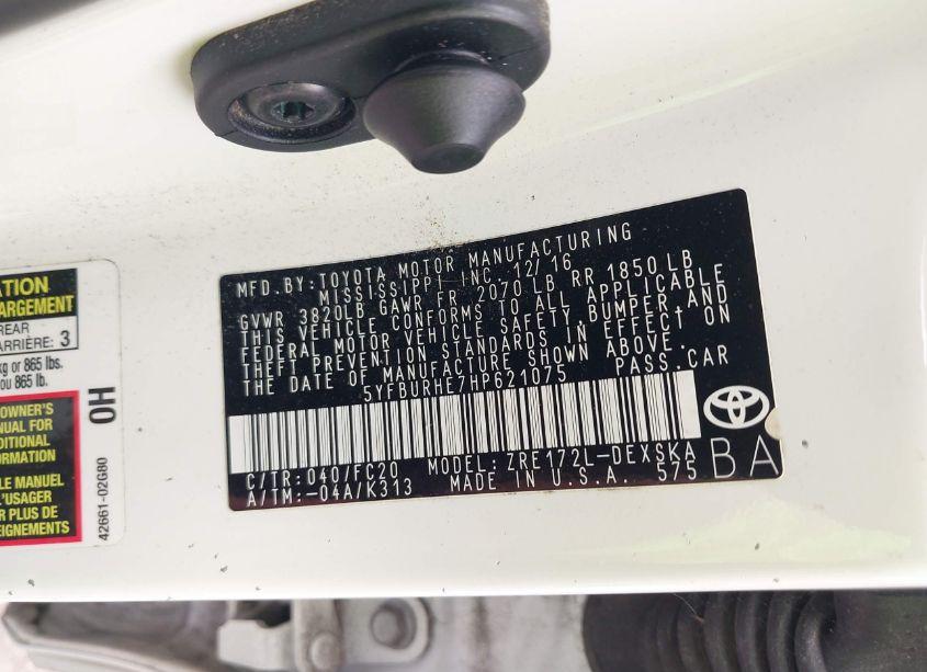 Photo 11 of 2017 Toyota Corolla SE (VIN 5YFBURHE7HP621075)