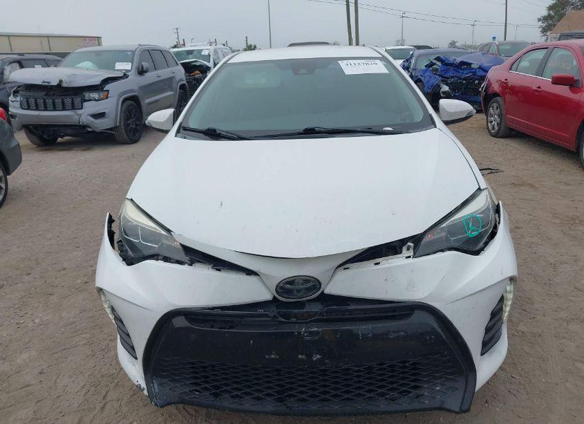 Photo 12 of 2017 Toyota Corolla SE (VIN 5YFBURHE7HP621075)