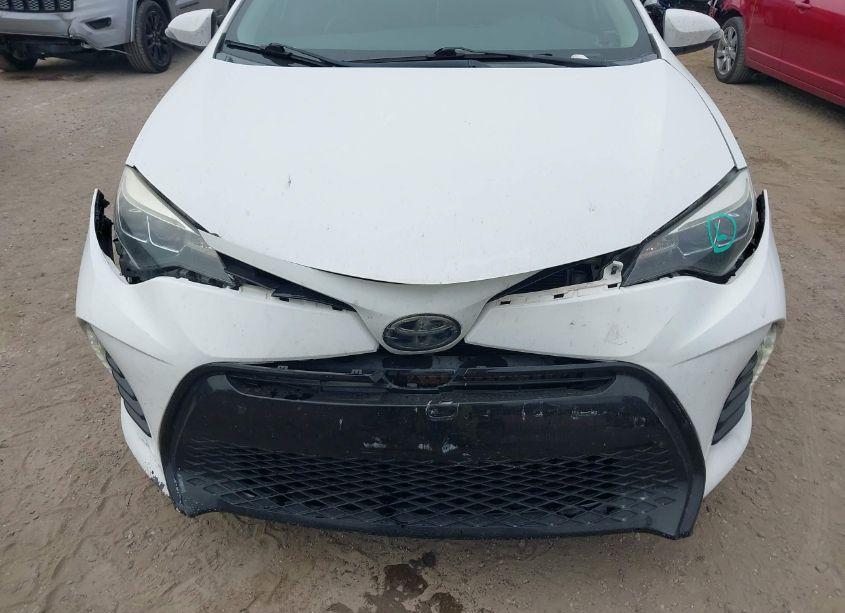 Photo 17 of 2017 Toyota Corolla SE (VIN 5YFBURHE7HP621075)