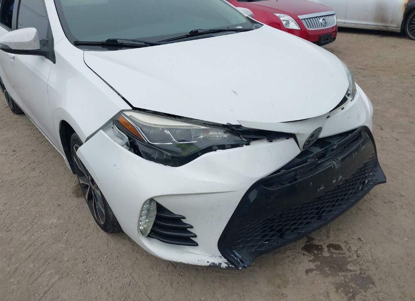 Photo 6 of 2017 Toyota Corolla SE (VIN 5YFBURHE7HP621075)