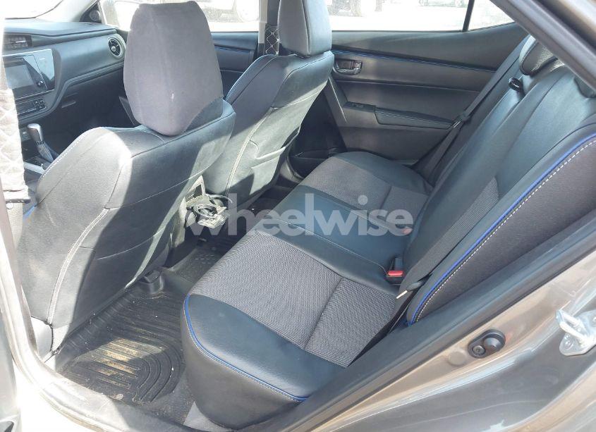 Photo 8 of 2017 Toyota Corolla SE (VIN 5YFBURHE7HP628155)