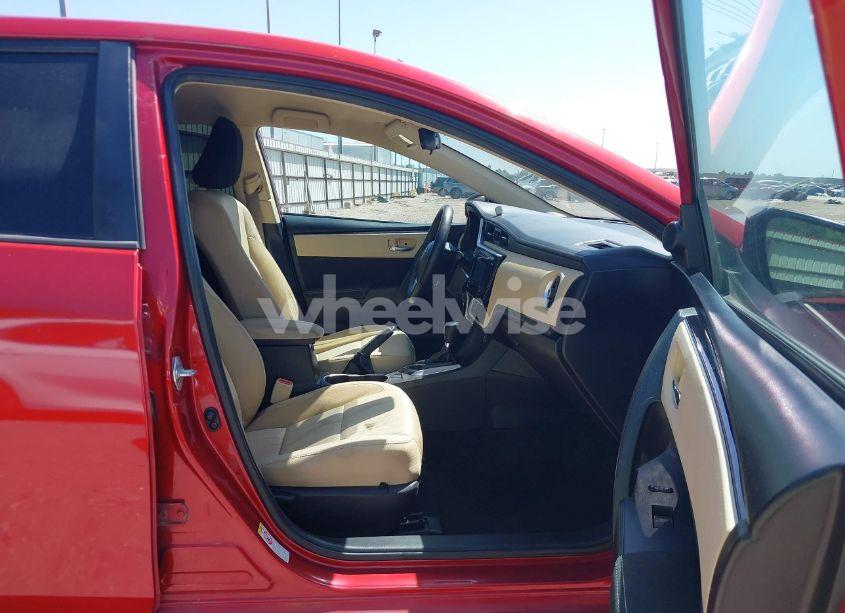 Photo 5 of 2017 Toyota Corolla LE (VIN 5YFBURHE7HP644369)