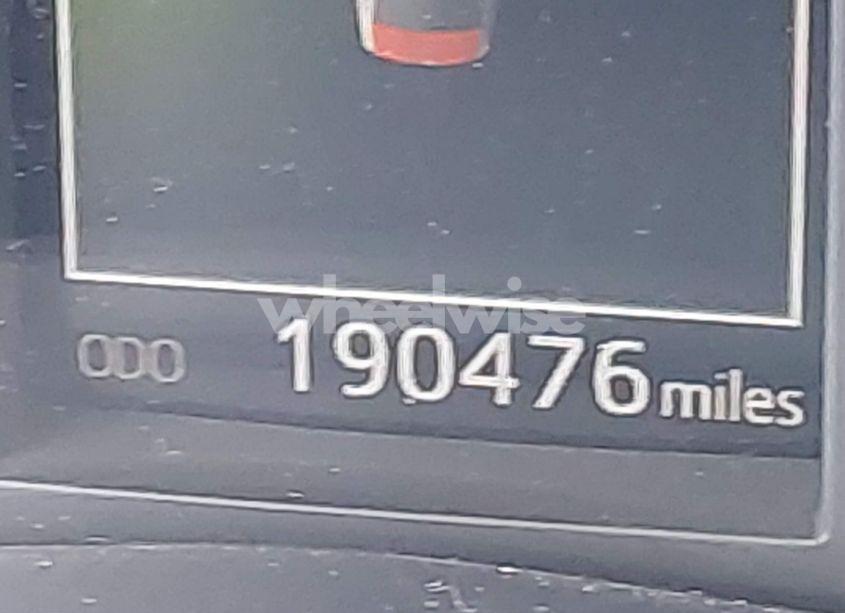 Photo 16 of 2017 Toyota Corolla XLE (VIN 5YFBURHE7HP654187)